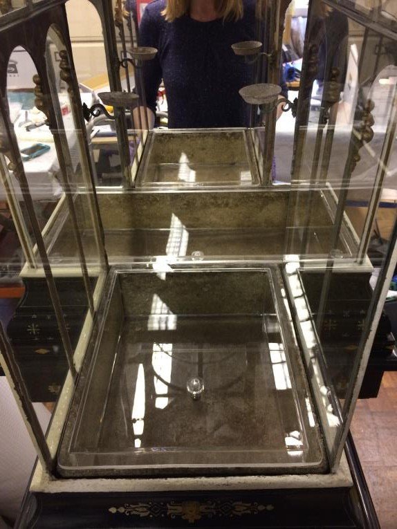 Clear Perspex trays fitted inside the case